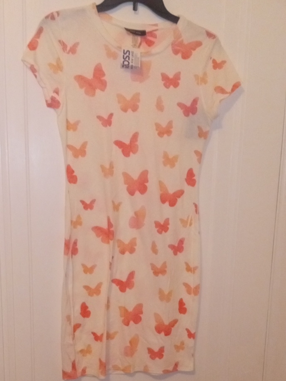NWT women med tshirt dress white with pink butterflies